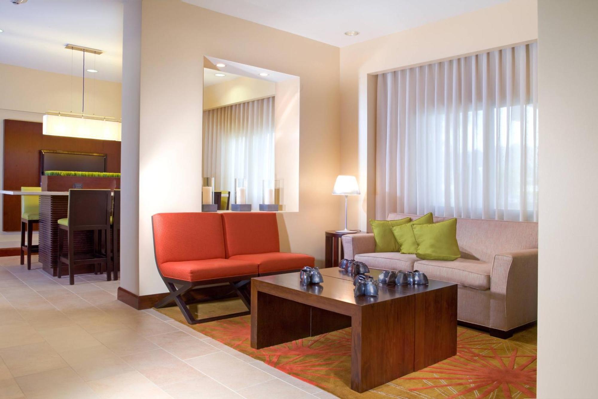 Courtyard By Marriott Port Of Spain Esterno foto
