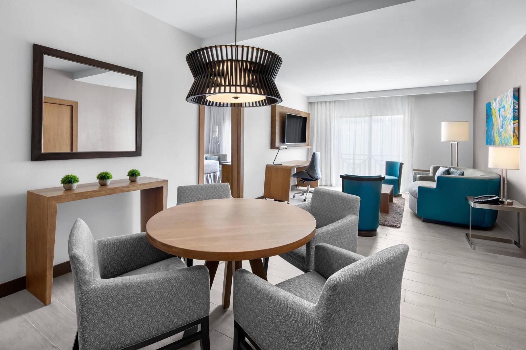 Courtyard By Marriott Port Of Spain Esterno foto
