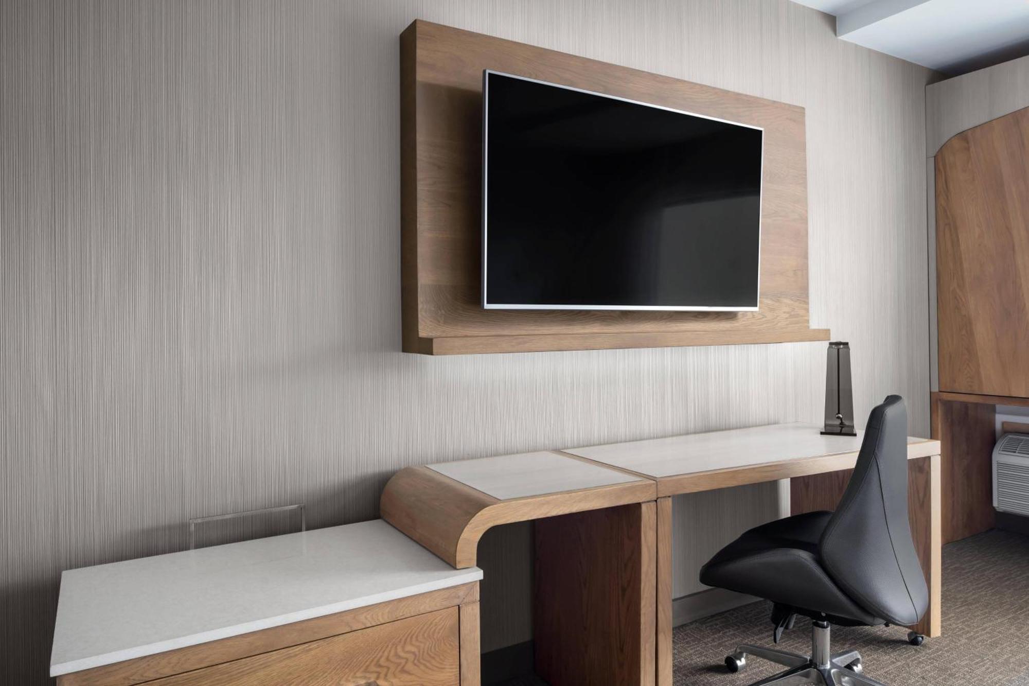 Courtyard By Marriott Port Of Spain Esterno foto